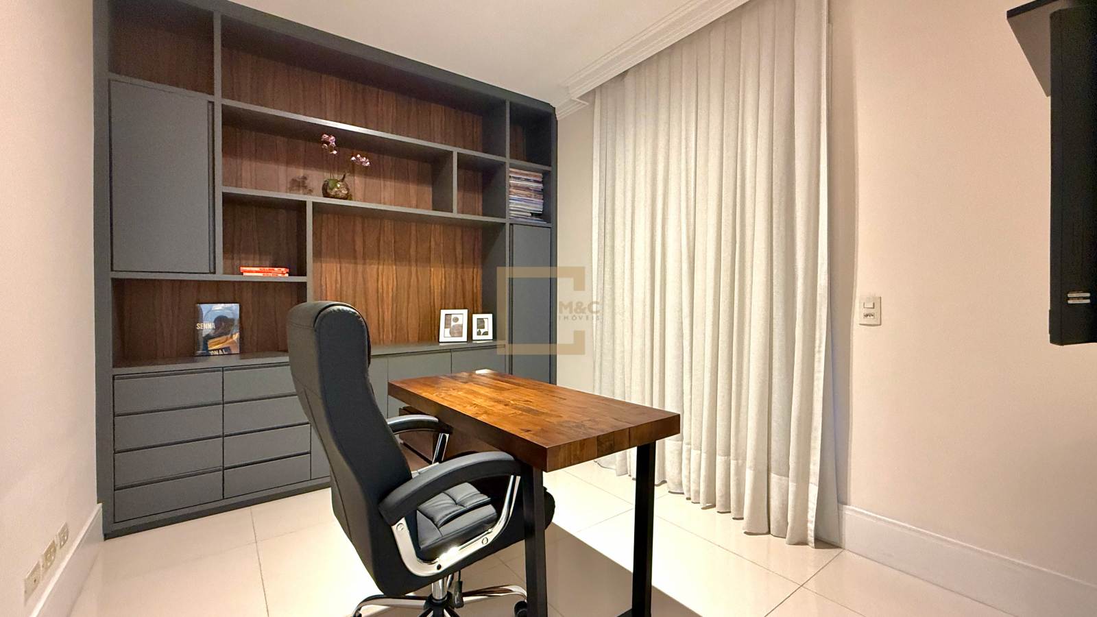 Casa em Condomínio Genesis 02 Alphaville 