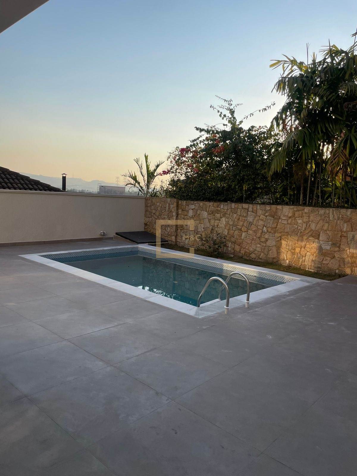 Casa em Condomínio Alphaville 09 Alphaville