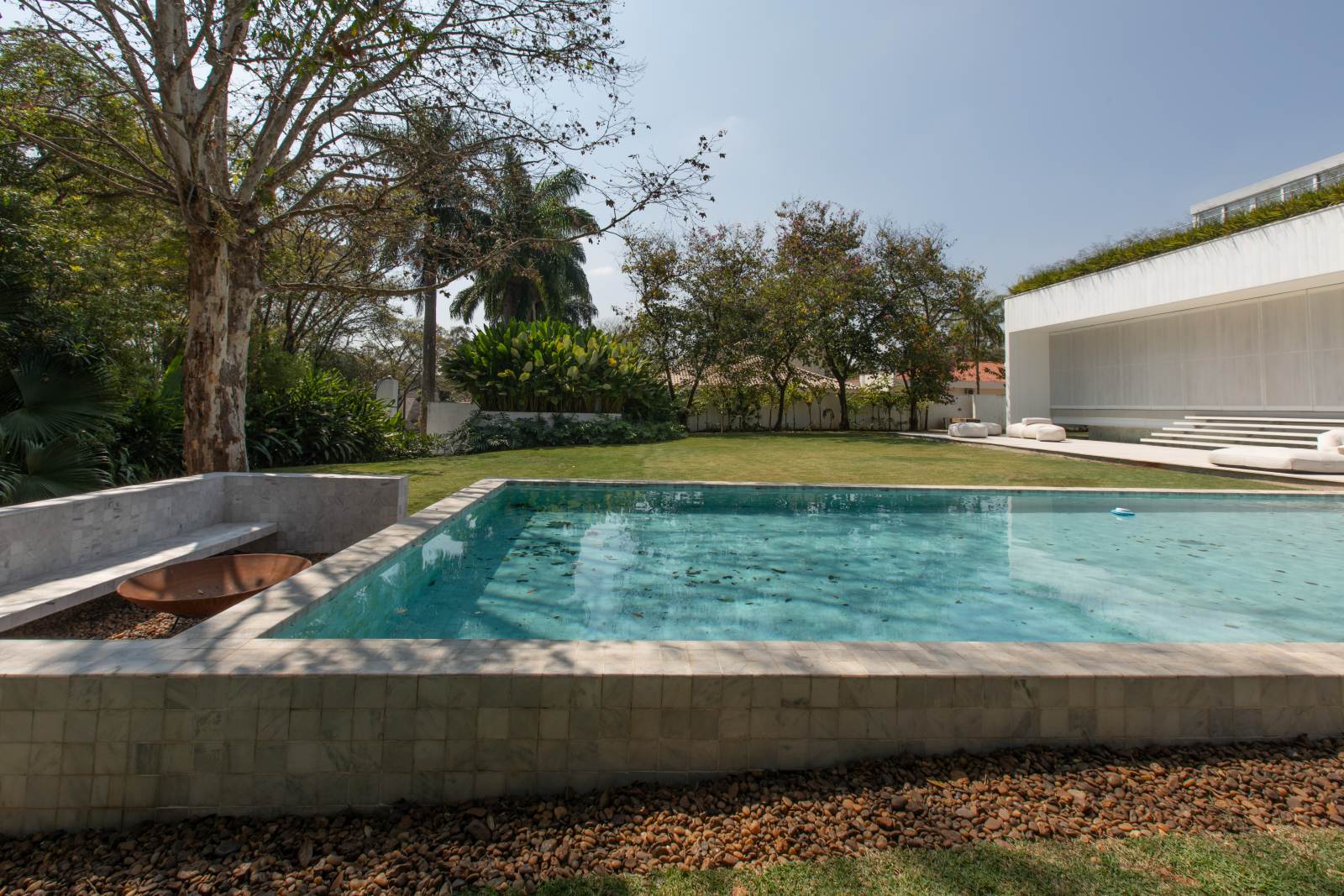 Casa em Condomínio Alphaville 01 Alphaville