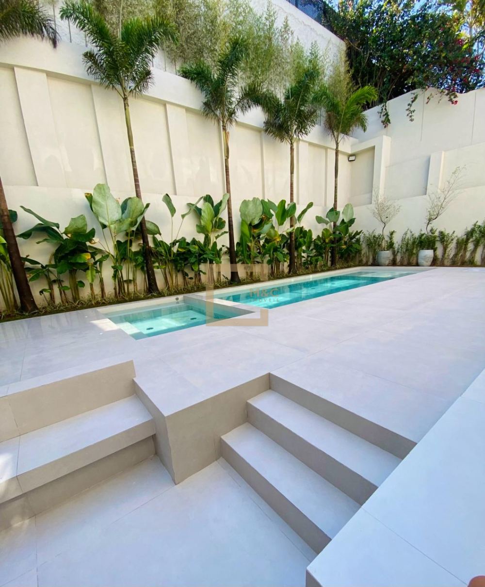 Casa em Condomínio Alphaville Zero Alphaville