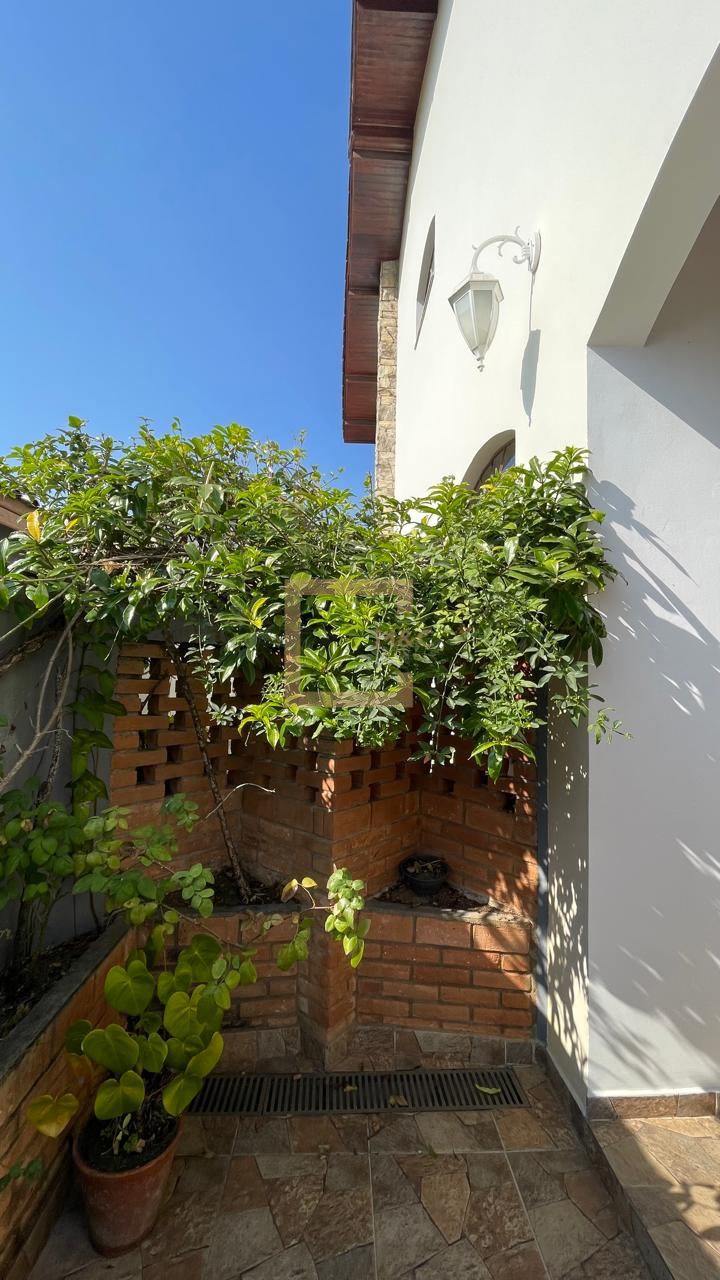 Casa em Condomínio Nova Higienopolis Granja Viana 