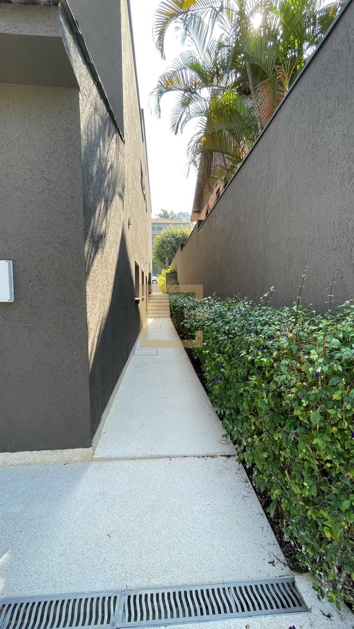 Casa em Condomínio Nova Higienopolis Granja Viana 