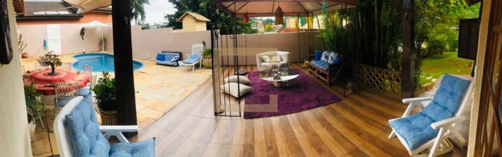 Casa em Condomínio Nova Higienopolis Granja Viana 